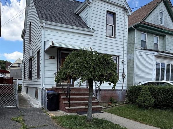 9526 108th Street, Richmond Hill S., NY 11419