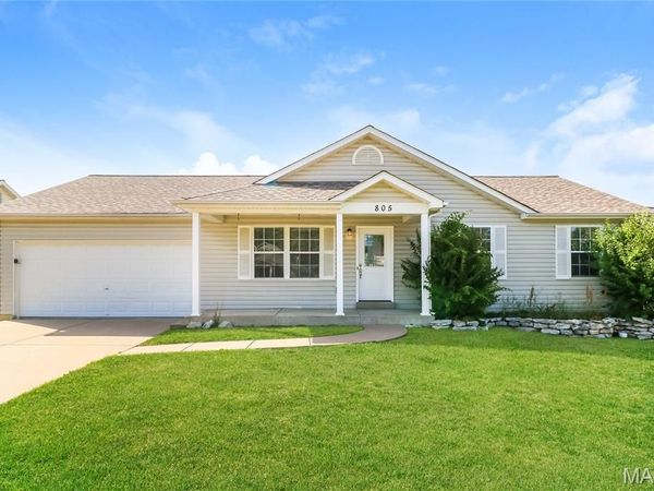 805 Whisper Creek Court , Wentzville, MO 63385