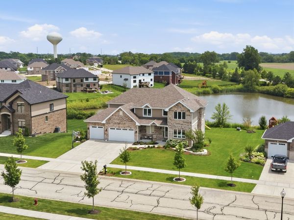 8279 Katie Lane , Frankfort, IL 60423