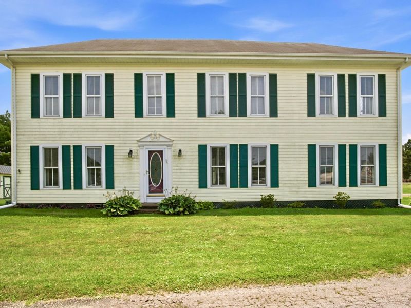32 E 1st Street, Frazeysburg, OH 43822 Photo 4