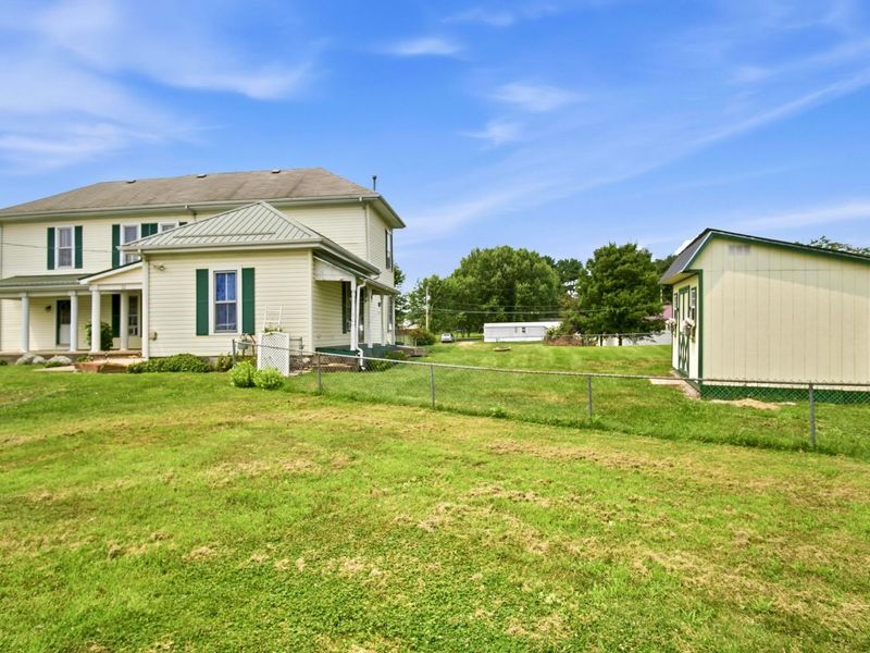 32 E 1st Street, Frazeysburg, OH 43822 Photo 49
