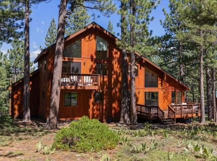 13040 Hillside Drive, Truckee, CA 96161 Photo