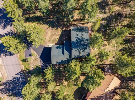 13040 Hillside Drive, Truckee, CA 96161 Photo