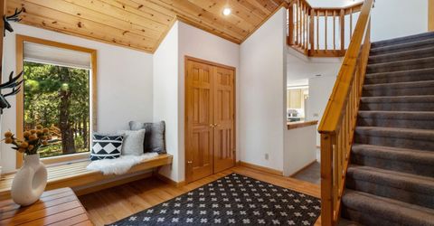 13040 Hillside Drive, Truckee, CA 96161 Photo