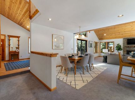 13040 Hillside Drive, Truckee, CA 96161 Photo