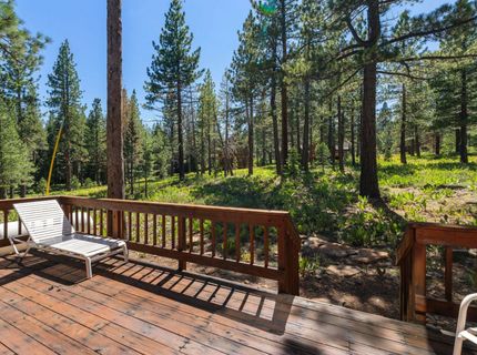 13040 Hillside Drive, Truckee, CA 96161 Photo