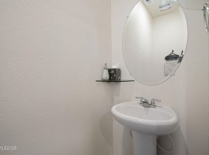 8855 Sky Wind Road, Reno, NV 89506 Photo