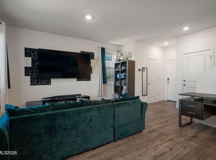 8855 Sky Wind Road, Reno, NV 89506 Photo