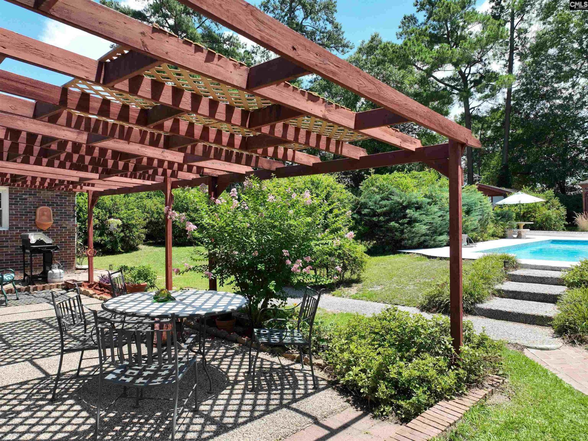 104 Oak Leaf Lane  Photo 31