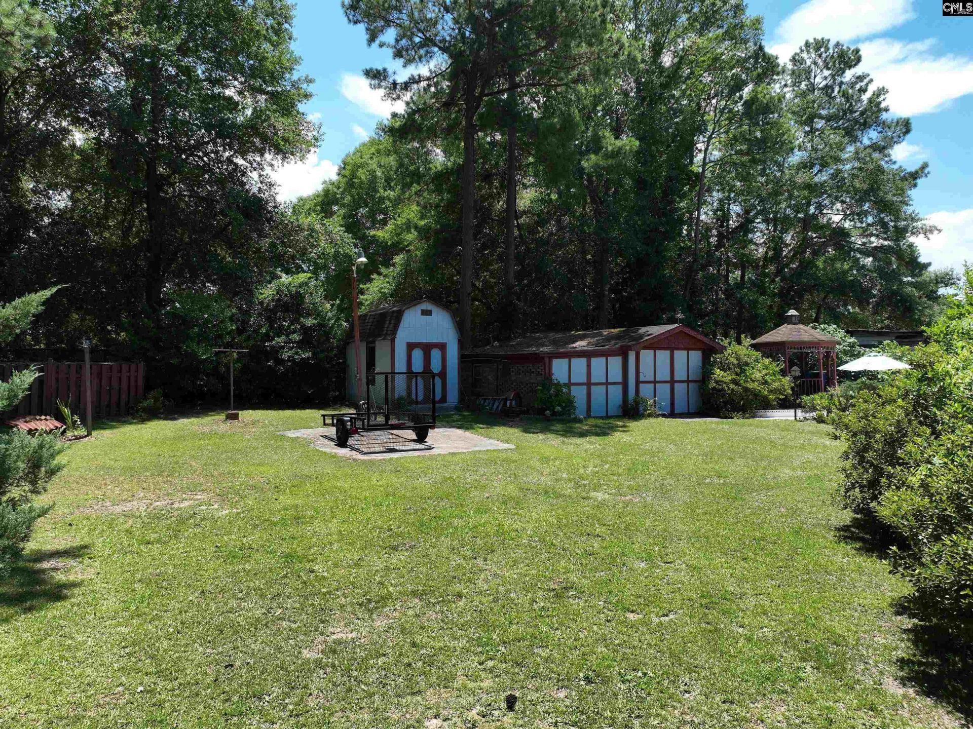 104 Oak Leaf Lane  Photo 36