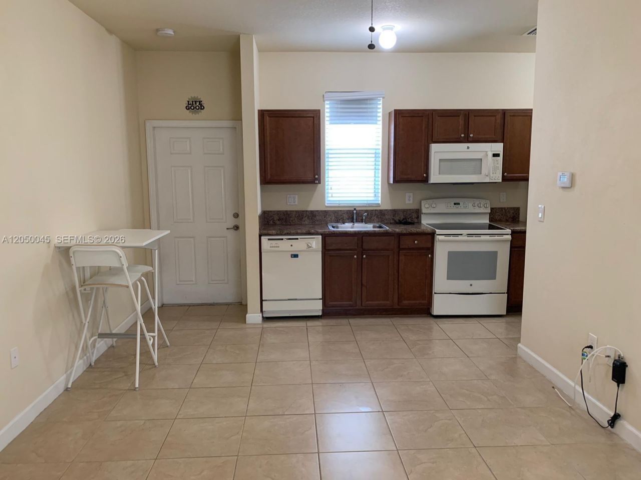 17087 SW 93rd St , Miami, FL 33196 Photo