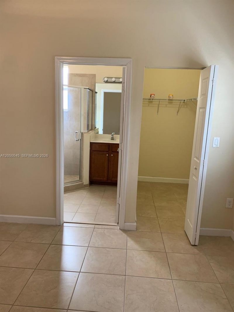 17087 SW 93rd St , Miami, FL 33196 Photo