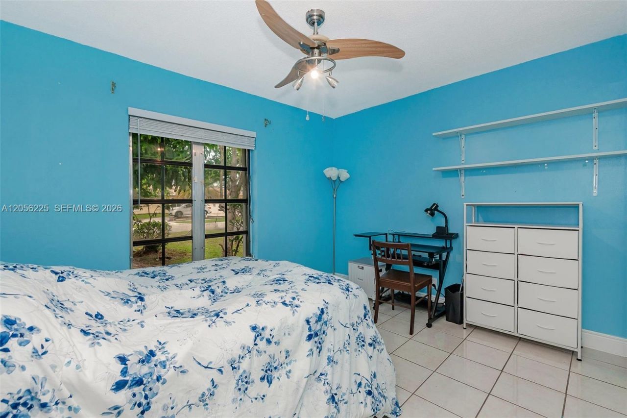 8210 NW 68th Ter , Tamarac, FL 33321 Photo