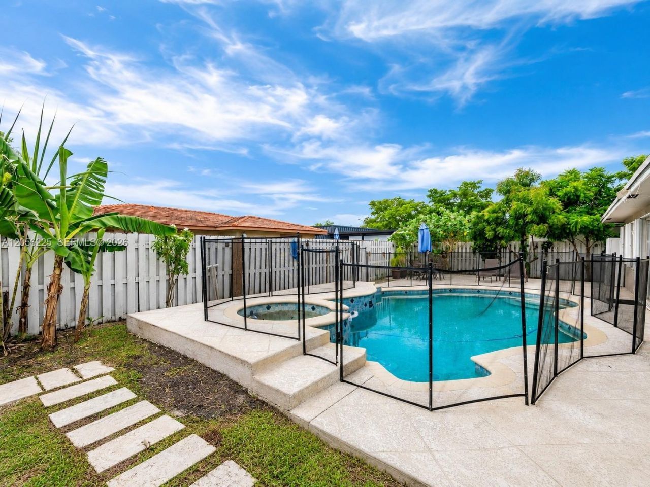 8210 NW 68th Ter , Tamarac, FL 33321 Photo