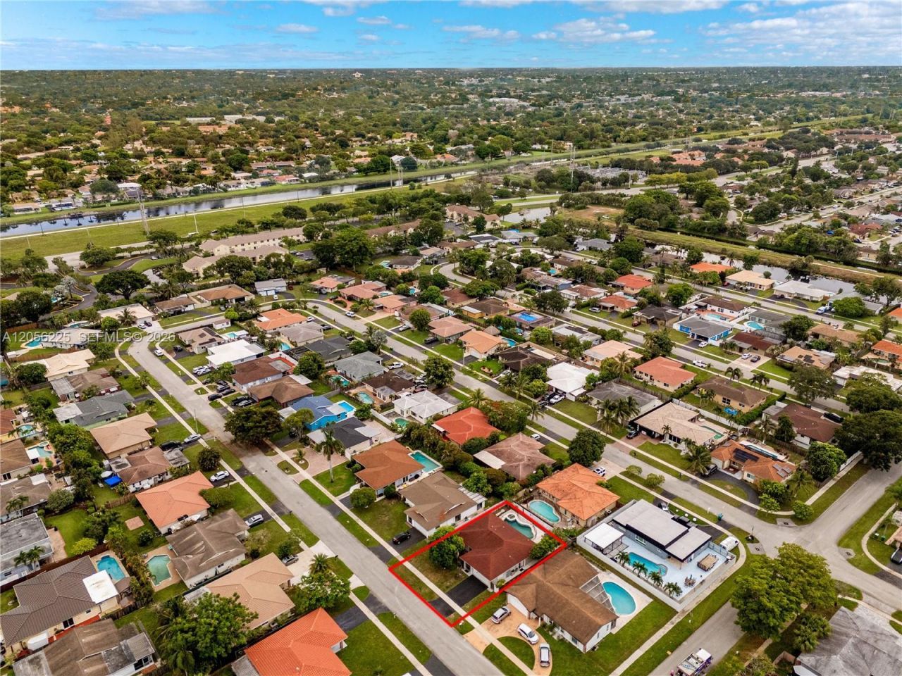 8210 NW 68th Ter , Tamarac, FL 33321 Photo