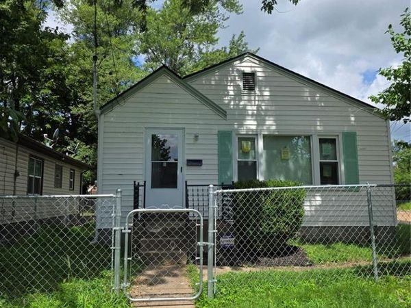 5479 Hamilton Avenue , Jennings, MO 63136