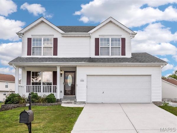 2660 Brookrun Drive, Belleville, IL 62221