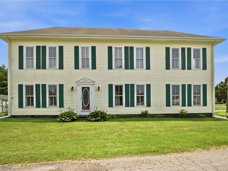 32 E 1st Street, Frazeysburg, OH 43822 Photo 3