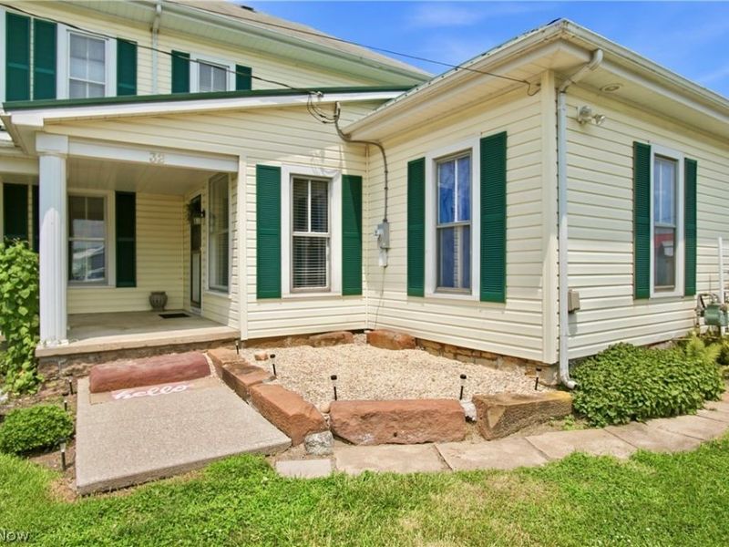 32 E 1st Street, Frazeysburg, OH 43822 Photo 7