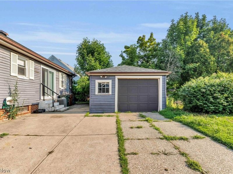 5233 W 16th Street, Parma, OH 44134 Photo 18