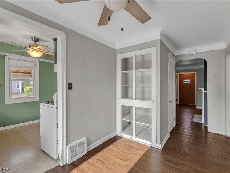 5233 W 16th Street, Parma, OH 44134 Photo 9