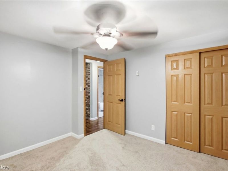 8870 N Spring Valley Park Drive, Chagrin Falls, OH 44023 Photo 17