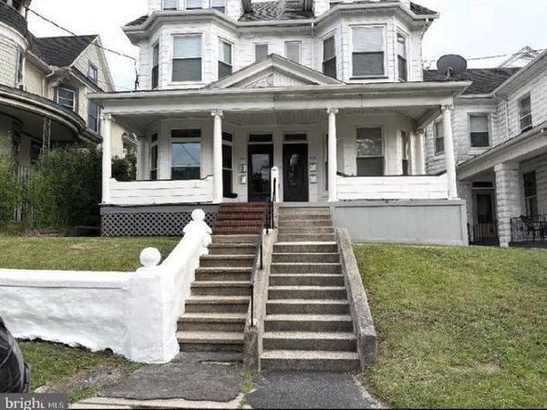 448 BROAD STREET E, Unit 1, TAMAQUA, PA 18252