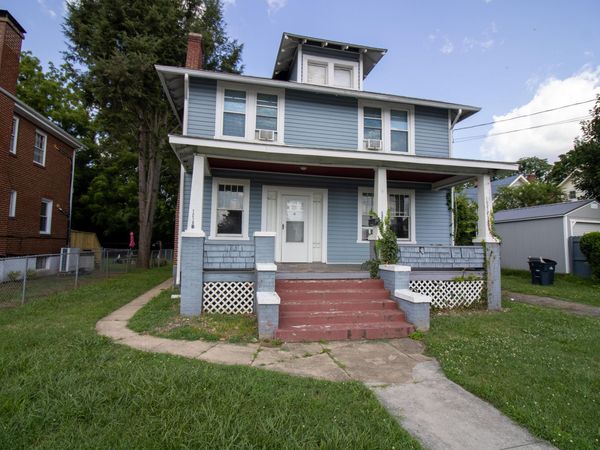 1210 13th ST NW, Unit A, Roanoke, VA 24017