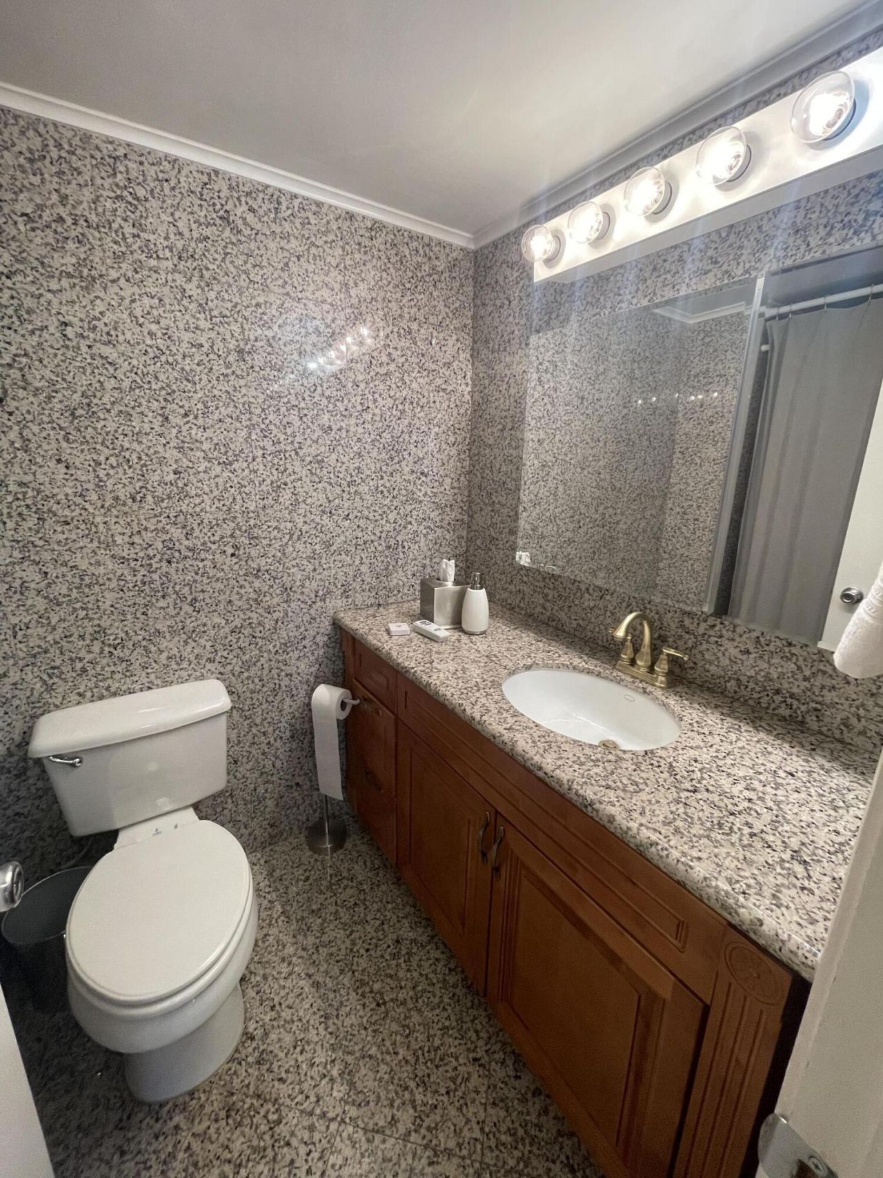 740 S Federal Highway, Unit 410, Pompano Beach, FL 33062 Photo