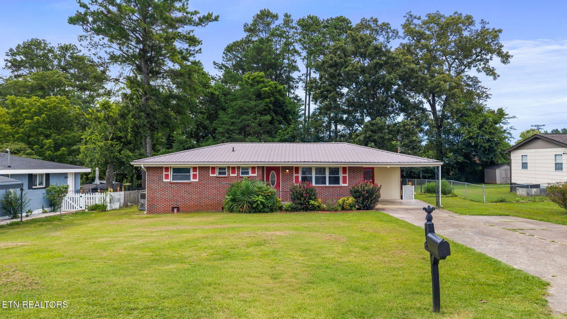 26 Stovall St, Fort Oglethorpe, GA 30742 Main Photo