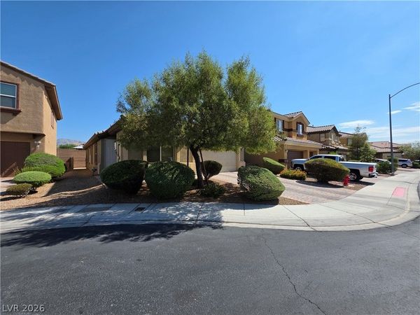 32 Buffalo Gap Court , North Las Vegas, NV 89084