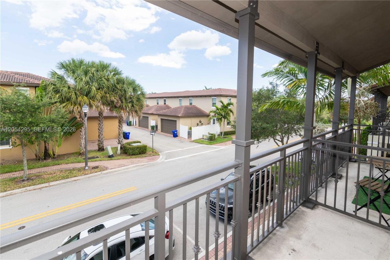 1510 SW 147th Ter , Pembroke Pines, FL 33027 Photo