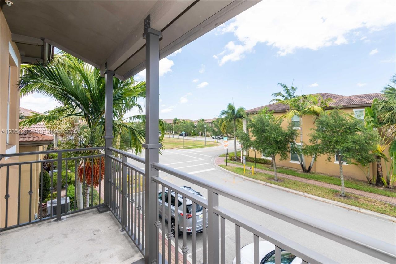 1510 SW 147th Ter , Pembroke Pines, FL 33027 Photo