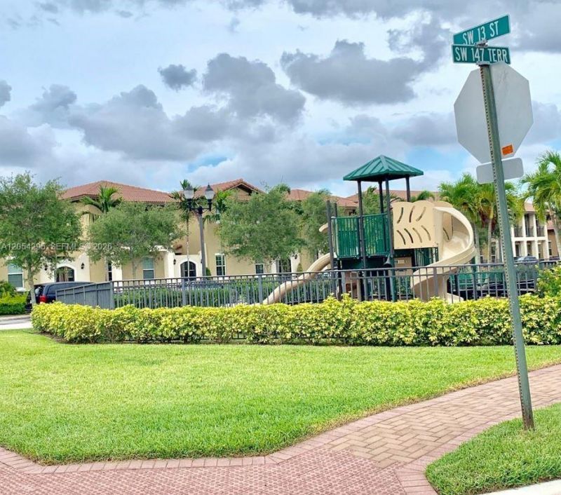 1510 SW 147th Ter , Pembroke Pines, FL 33027 Photo