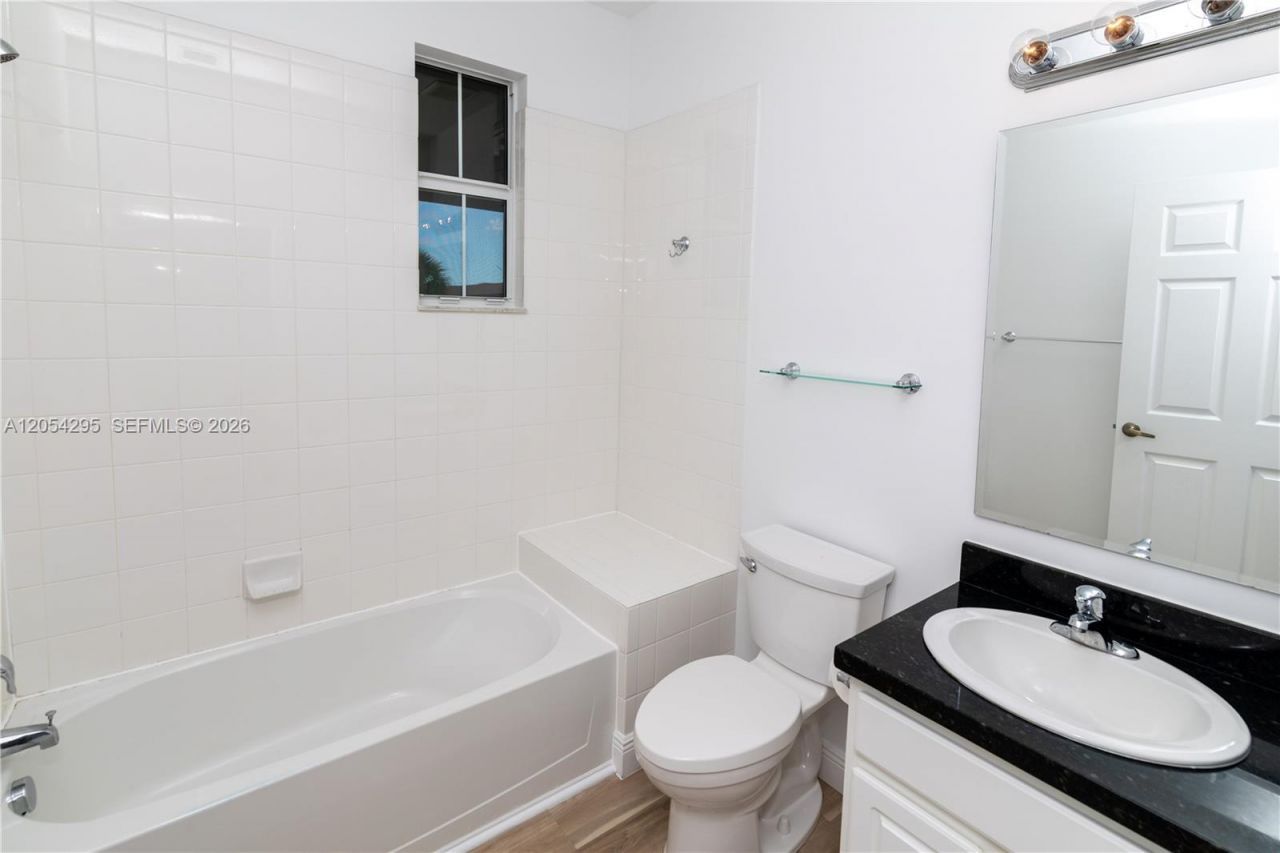 1510 SW 147th Ter , Pembroke Pines, FL 33027 Photo