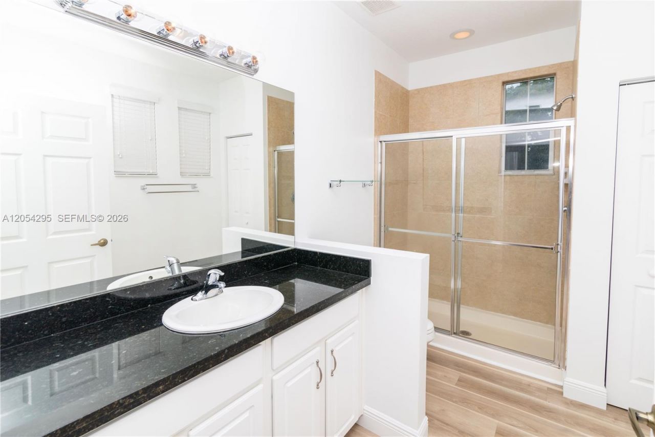 1510 SW 147th Ter , Pembroke Pines, FL 33027 Photo