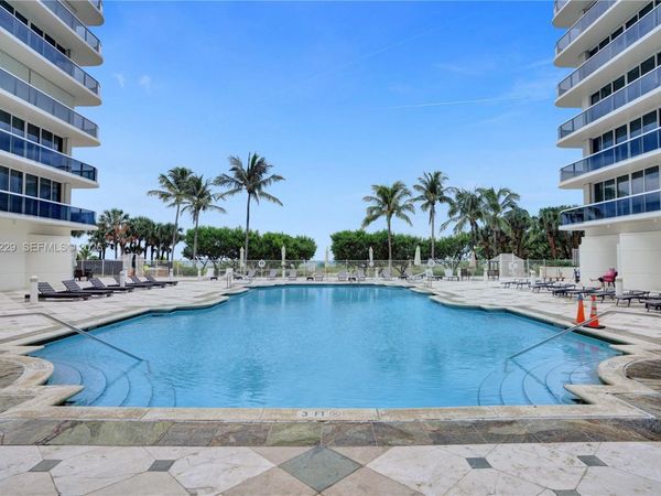 9595 Collins Ave , Unit N5-G, Surfside, FL 33154