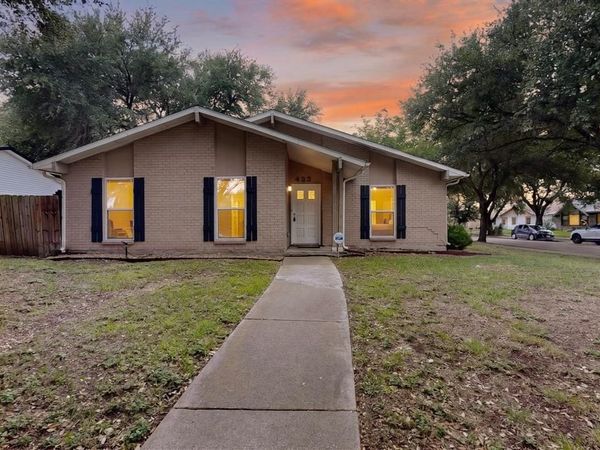 433 Solitude Drive , Garland, TX 75043
