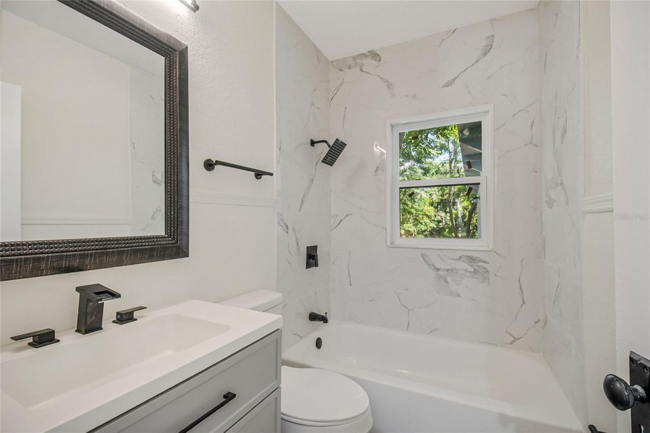 1504 W Line Street , Leesburg, FL 34748 Photo