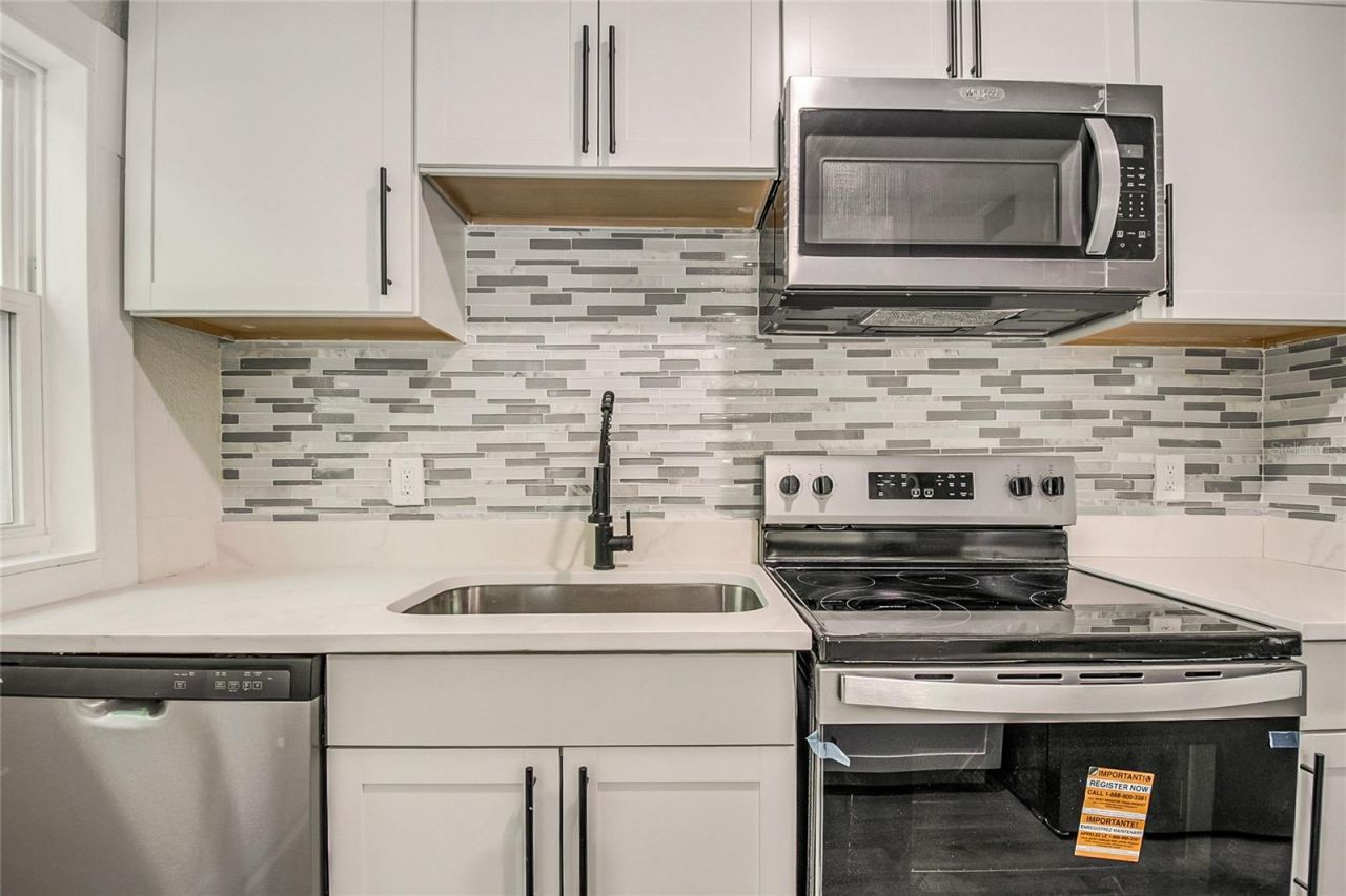 1504 W Line Street , Leesburg, FL 34748 Photo