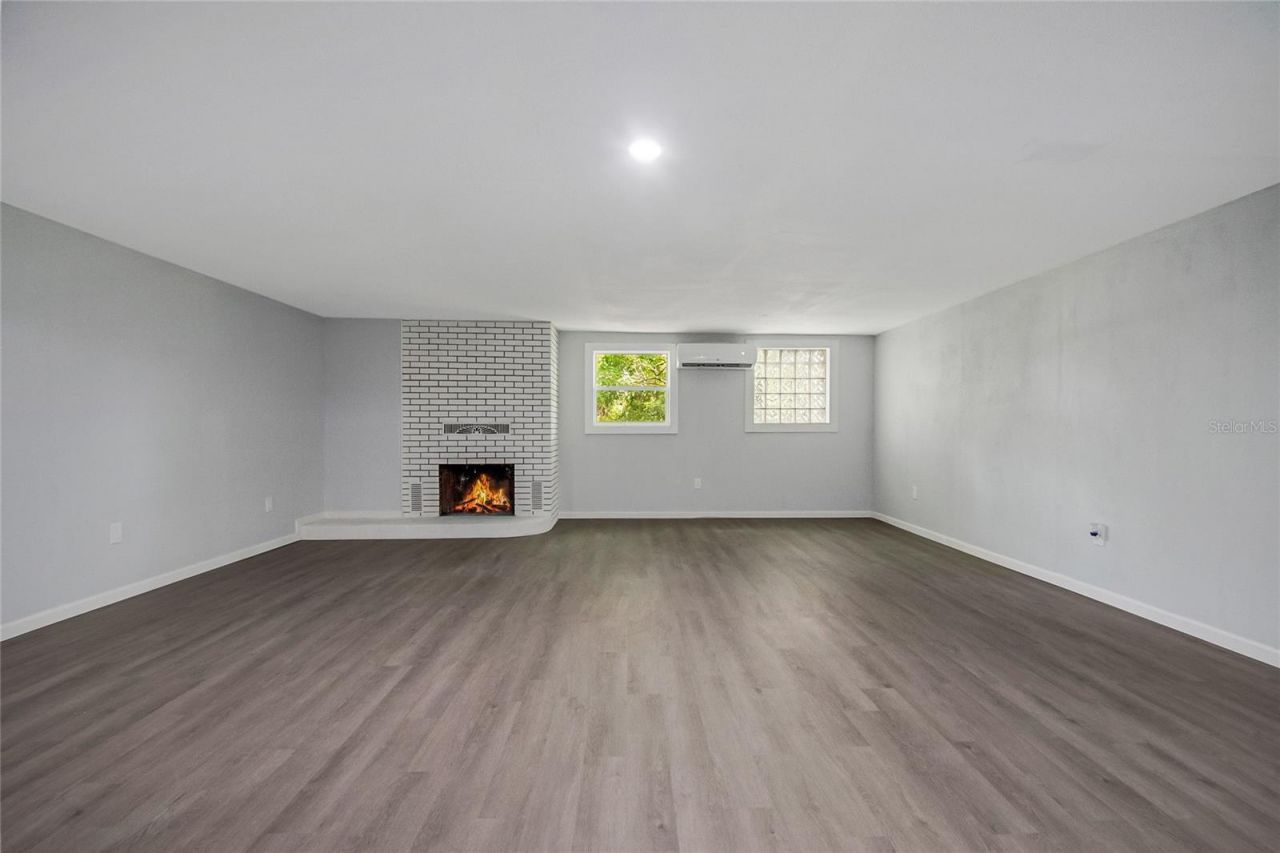 1504 W Line Street , Leesburg, FL 34748 Photo