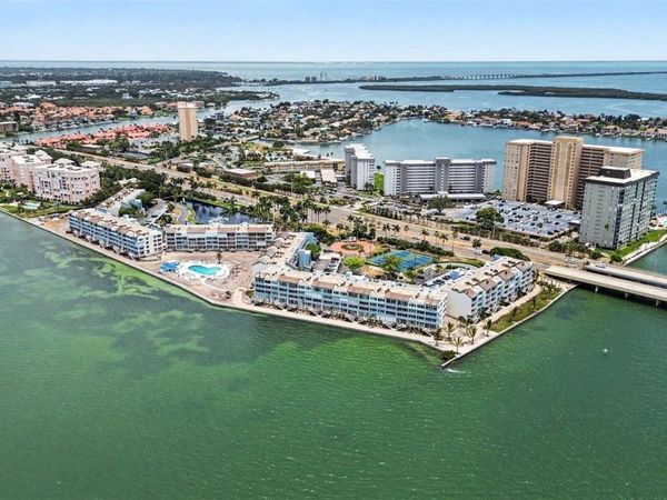 5279 ISLA KEY BLVD S , Unit 410, ST PETERSBURG, FL 33715