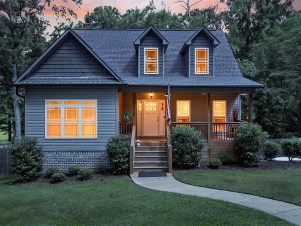 21168 Polly Circle, Lake View, AL 35111