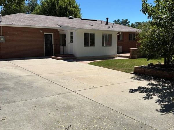 3091 S Yates Street , Denver, CO 80236