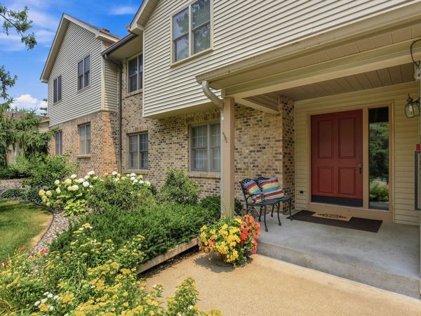 4254 Oakmede Lane, Unit 87B, White Bear Lake, MN 55110