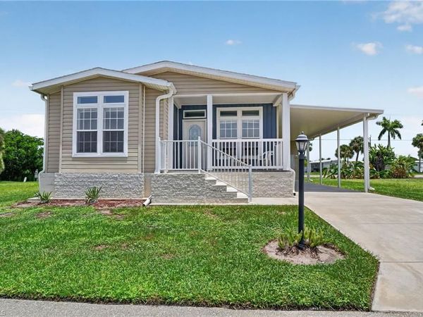 5671 Captain John Smith LOOP , NORTH FORT MYERS, FL 33917