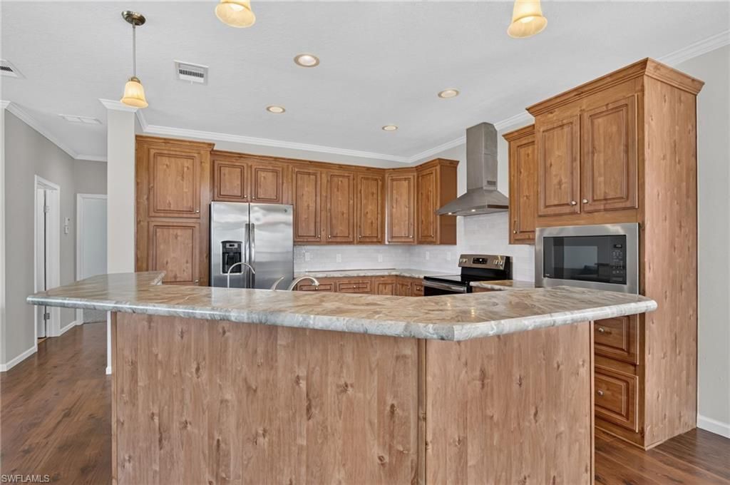 5671 Captain John Smith Loop , North Fort Myers, FL 33917 Photo