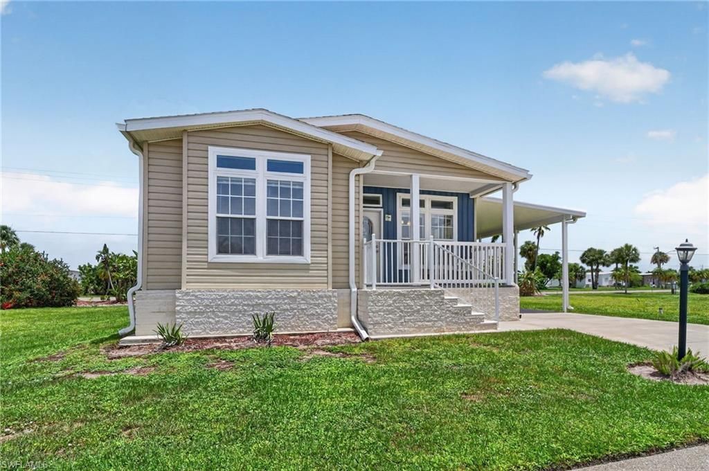 5671 Captain John Smith Loop , North Fort Myers, FL 33917 Photo