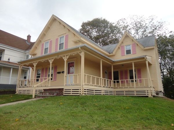 38 Winter St, Unit 2, Franklin, MA 02038