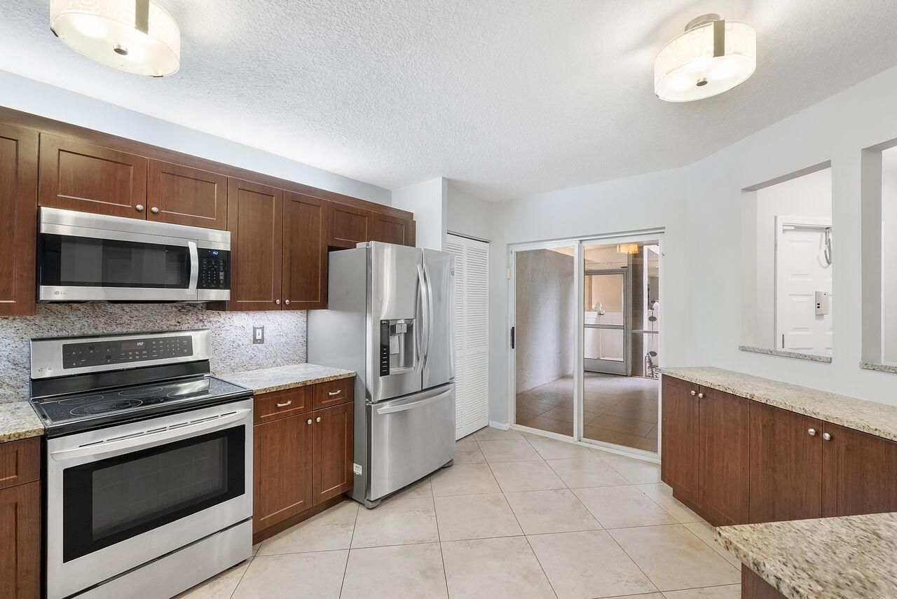 9563 Weldon Circle, Unit D107, Tamarac, FL 33321 Photo